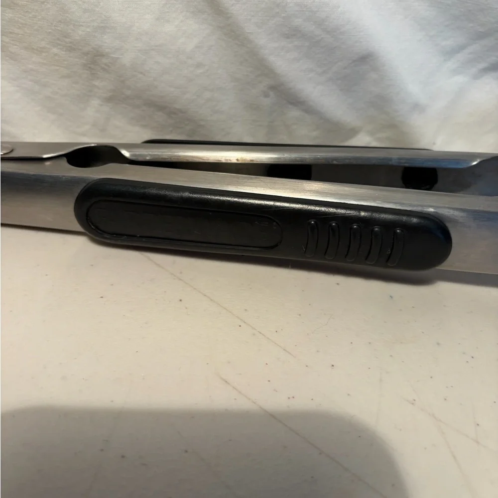 Farbetware Stainless Steel Kitchen Tongs with Black Grip great condition